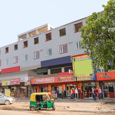 Townhall Bhiwadi Dış mekan fotoğraf