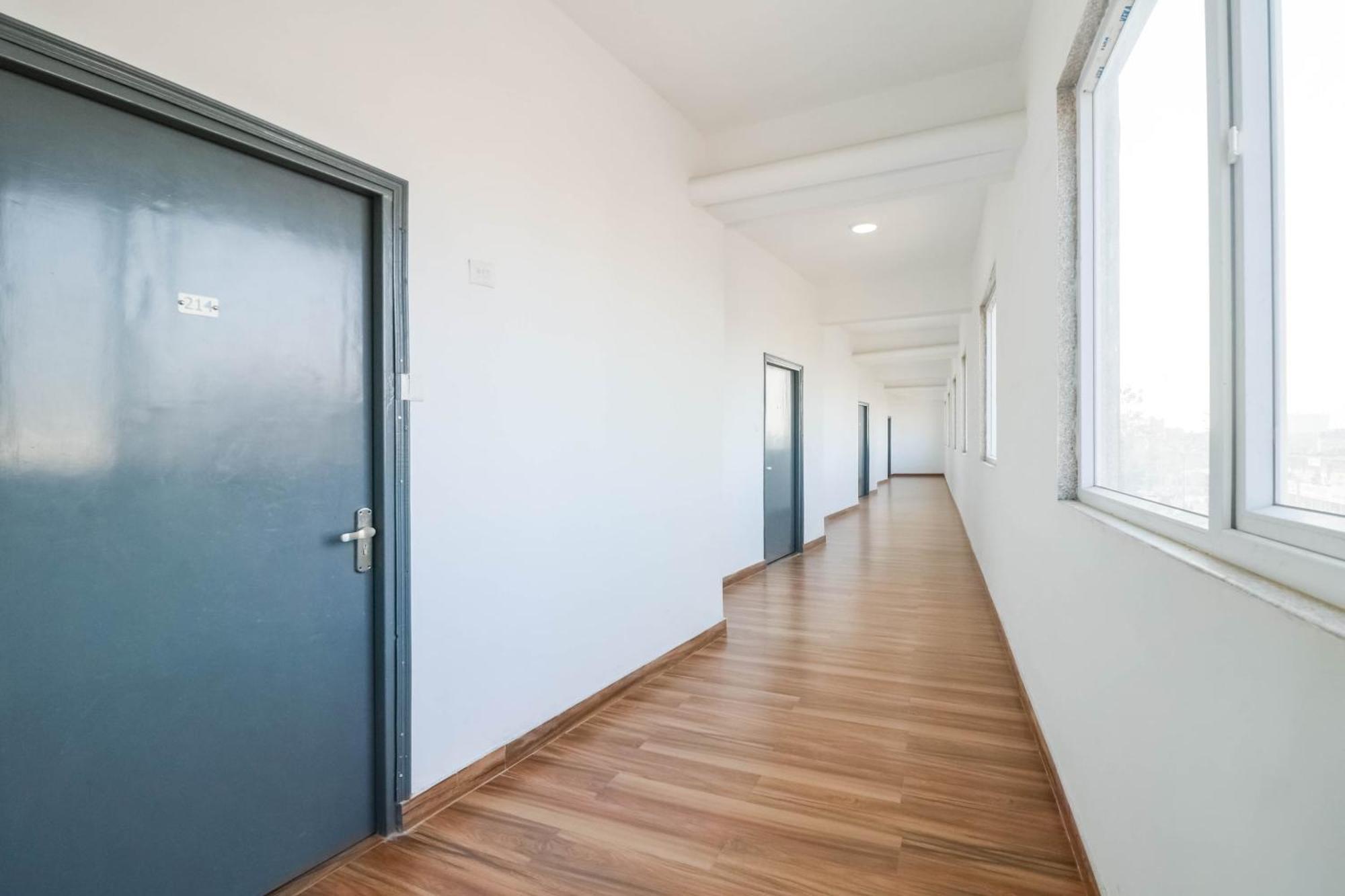 Townhall Bhiwadi Dış mekan fotoğraf