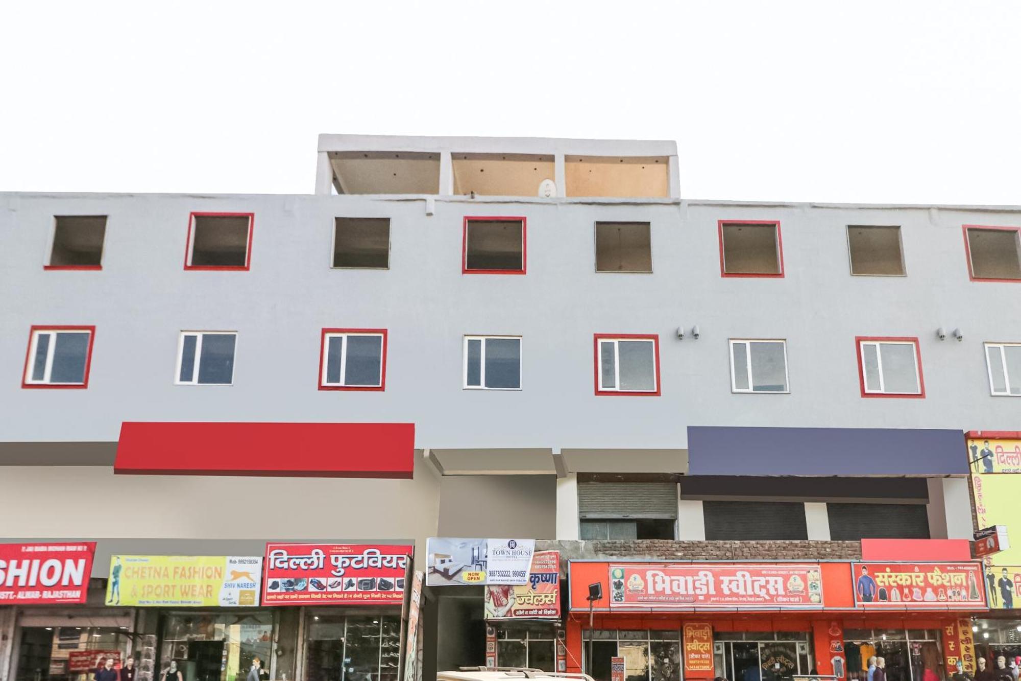 Townhall Bhiwadi Dış mekan fotoğraf